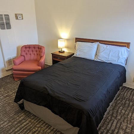 Terry Point Motel 리치필드 외부 사진
