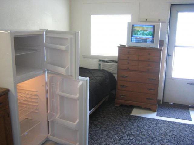 Terry Point Motel 리치필드 객실 사진